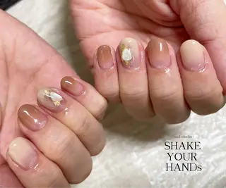 ネイル ネイルスタジオ シェイクユアハンズのネイルデザイン