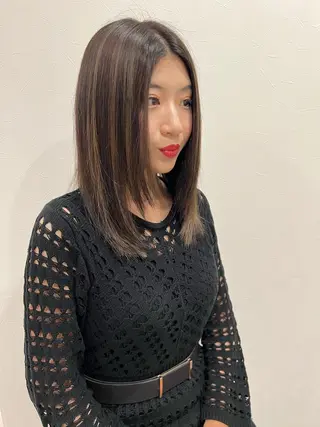 セミロング Loem【ロエム】所属・RINA 【Loem】のヘアスタイル