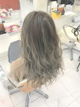 セミロング カラー D.log 大和西大寺店所属・川崎 雅大のヘアスタイル