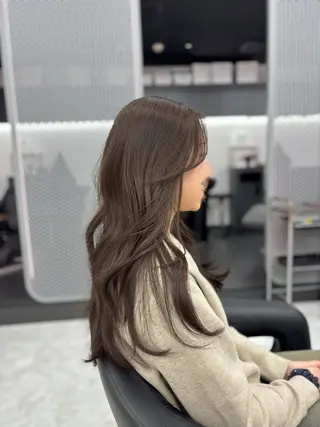 ロング カラー 韓国レイヤー ハッシュカットのヘアスタイル