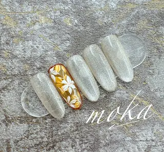 ネイル 胡蝶蘭レディースサロ ンNailMOKAのネイルデザイン