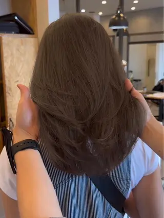 セミロング LUVISM長岡 ボブ/三浦めい🌟のヘアスタイル