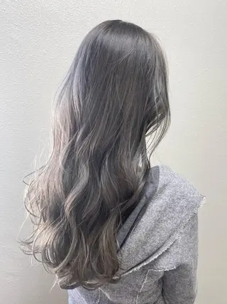 ロング カラー ヘアアレンジ キッズ カラー特化サロン Eir心斎橋のヘアスタイル