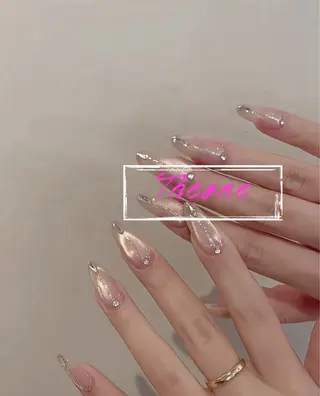 ネイル 内村 ミナのネイルデザイン