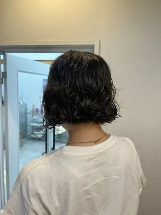 ショート ボブパーマ🥣KON コンナツミのヘアスタイル