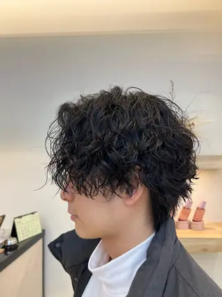 ミディアム パーマ メンズ メンズパーマ 岩成健志郎のヘアスタイル