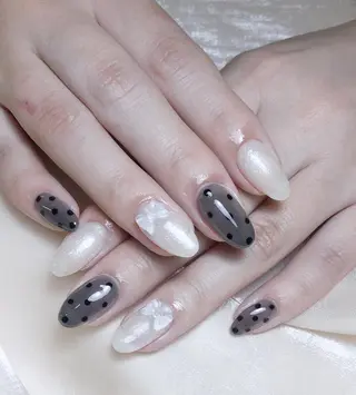 ネイル LR.ONE リナのネイルデザイン