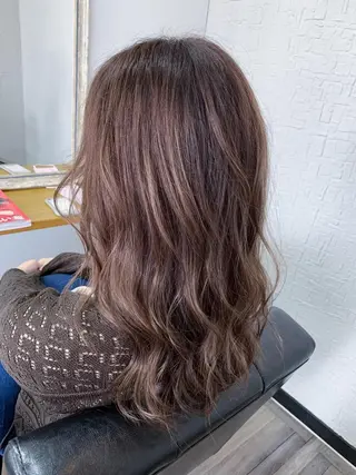セミロング 須佐 勝也のヘアスタイル