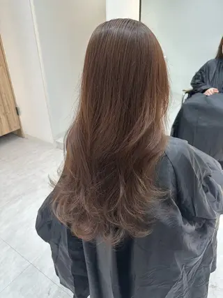 ロング カラー 赤み消し/オリーブ カーキ/福田れんのヘアスタイル