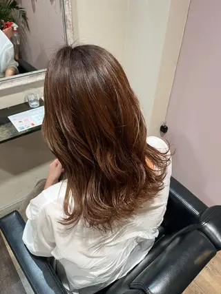 ミディアム カラー 顔まわり/オフィス カラー/青栁優🔆のヘアスタイル