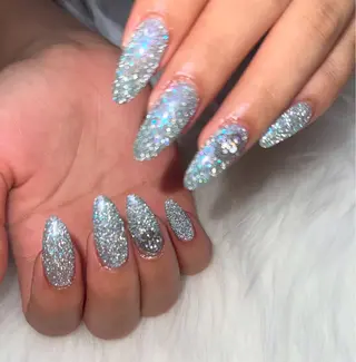 ネイル Nail Salon Ray しおりのネイルデザイン