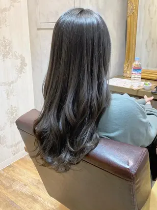 ロング カラー 髪質改善くすみカラー 🍀/石川大輔のヘアスタイル