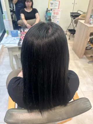 セミロング 極上ヘッドスパ うる艶/下北沢もえかのヘアスタイル
