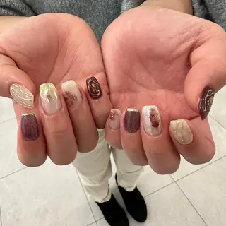 ネイル akane .hのネイルデザイン