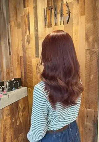 セミロング カラー EARTH AOBADAIのヘアスタイル