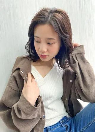 ミディアム カラー パーマ WEG所属・韓国レイヤー/艶髪 WATSUKIのヘアスタイル