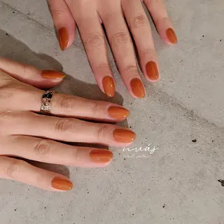 ネイル nuás nail & eyeのネイルデザイン