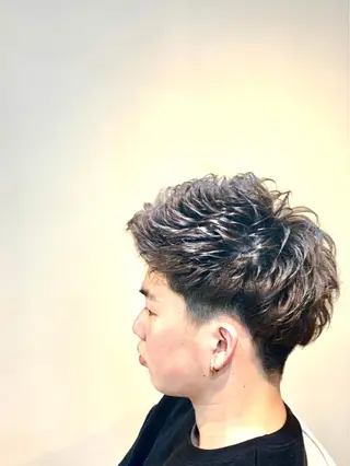 ショート AKALA HAIR 〜kaui〜所属・向井 優汰のヘアスタイル