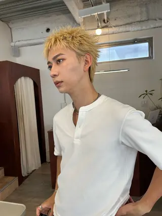 メンズ メンズ特化美容師 タナカリョウのヘアスタイル