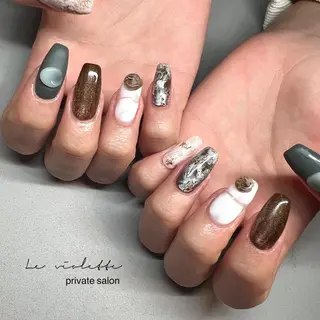 ネイル le violette所属・le violetteのネイルデザイン