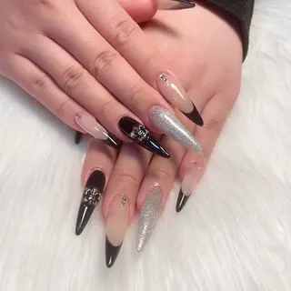 ネイル adorable 〈Kurumi〉のネイルデザイン