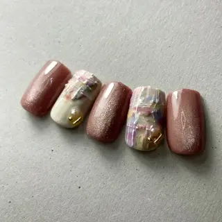 ネイル Legit nail salonのネイルデザイン
