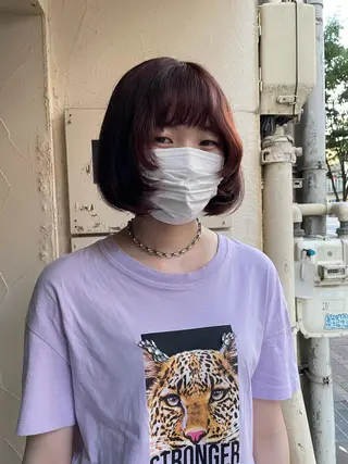 ミディアム tomo🍒パーマ ハイトーン似合わせのヘアスタイル