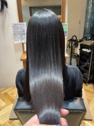 セピアージュアン所属・バヤラー バイガルマーのヘアスタイル
