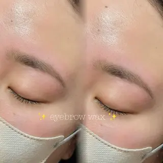 アイブロウ 𓊆ᶠᵉᵉʸ𓊇 ᶜᴴᴵᴴᴬᴿᵁのマツエク・マツパデザイン