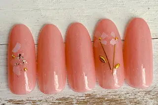 ネイル 林 里美のヘアスタイル