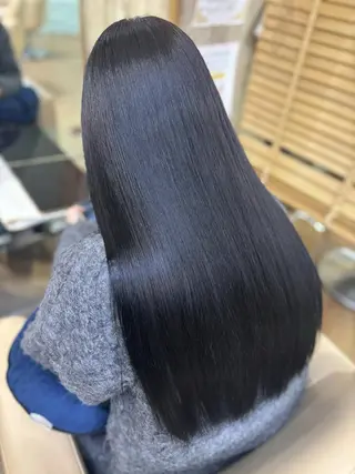 ロング カラー KUREA ｶﾗｰﾓﾃﾞﾙ募集中のヘアスタイル