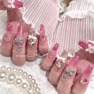 ネイル 🎀 Mayu 🎀痛ネイルのネイルデザイン