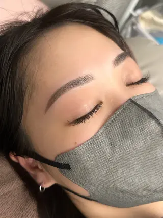 アイブロウ 🤍 ena🤍🌙のマツエク・マツパデザイン