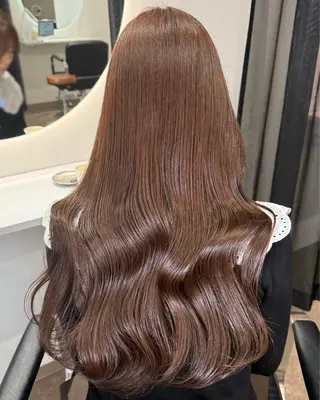 ロング モテブラウンカラー 井口朝香のヘアスタイル