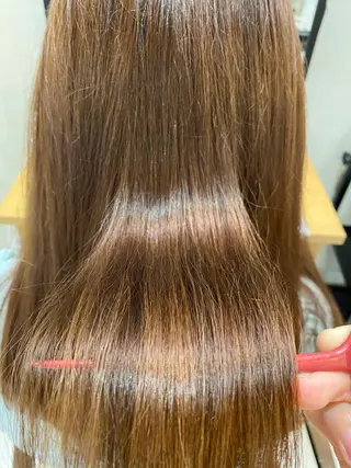 セミロング あやめ【顔まわり/レ イヤー/柔らかカラ】のヘアスタイル