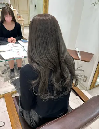 ロング カラー 韓国系艶髪🎀 miyuuのヘアスタイル