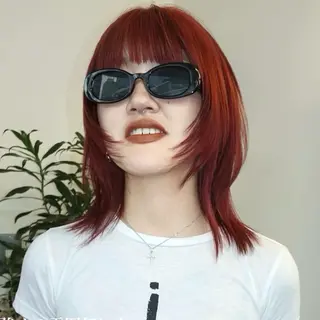 ミディアム カラー ニュアンスレイヤー ハイトーンカラーのヘアスタイル