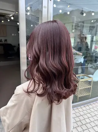 ミディアム カラー 川元 春奈のヘアスタイル