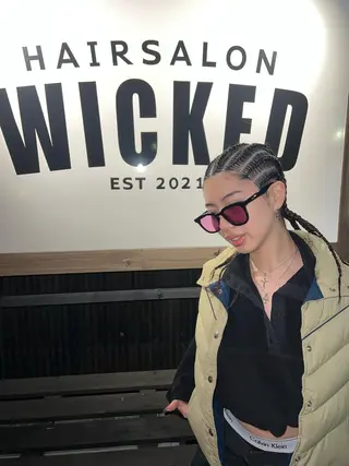 津田 莉子のヘアスタイル