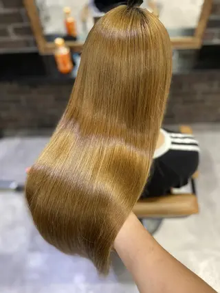 セミロング カラー 髪質改善/ハイトーン MOLAのヘアスタイル