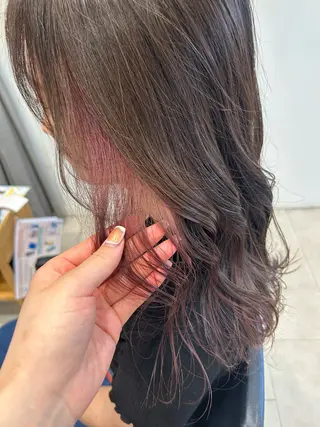 カラー Lolonois 森ノ宮【 yui 】のヘアスタイル