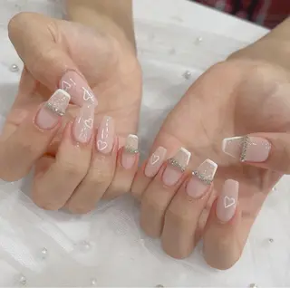 ネイル 🦋 MiKi 🦋 ネイルサロンのネイルデザイン