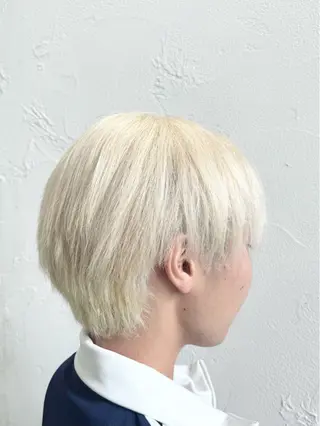 ショート カラー メンズ ハイトーン特化 齋藤充呂のヘアスタイル