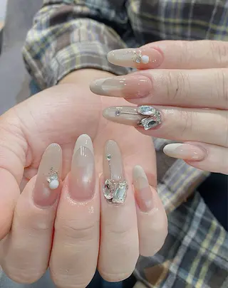 ネイル Nomi Sachikoのネイルデザイン