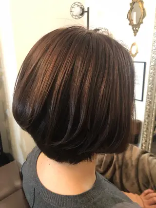 ショート カラー 🌺✨小川 友佳✨🌺のヘアスタイル