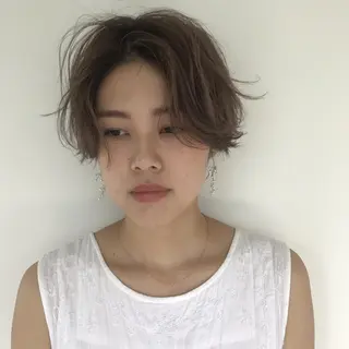 ショート NUU所属・滝島 真帆のヘアスタイル