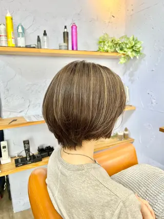 ショート カラー ヘアサロンramuuu所属・古澤 咲来のヘアスタイル