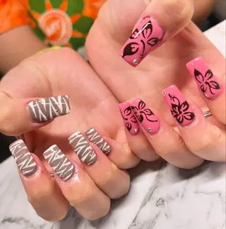 ネイル amour 川崎店所属・amour 川崎店のネイルデザイン