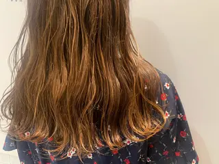 ロング カラー 高橋友里亜 /フリーランスのヘアスタイル
