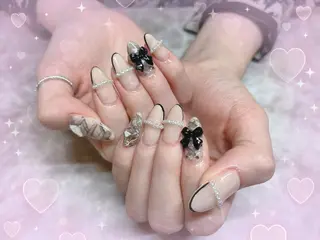 ネイル Piacere所属・Piacere 絵美のネイルデザイン